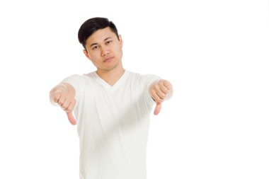 Model negatif başparmak aşağı