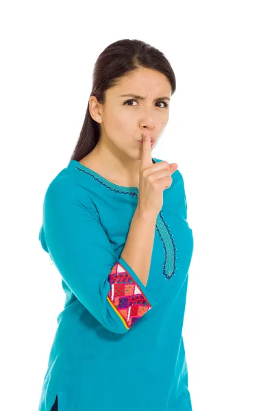 Modell mit Finger auf den Lippen — Stockfoto
