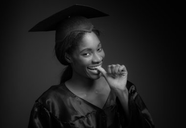 Gergin ısırma çivi model