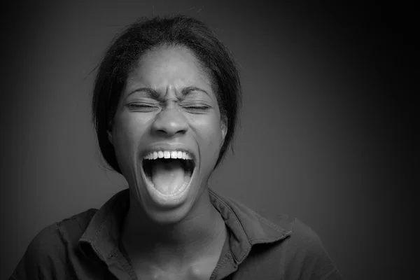 Furious model screaming — Stock Photo, Image