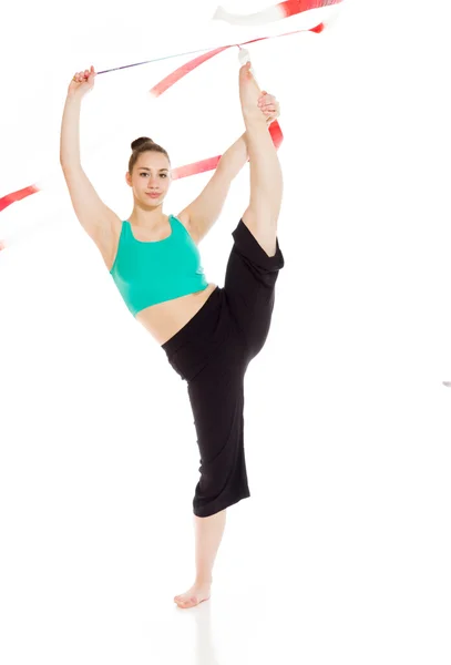 Modell mit einem Gymnastikband — Stockfoto