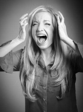 Öfkeli çığlık model