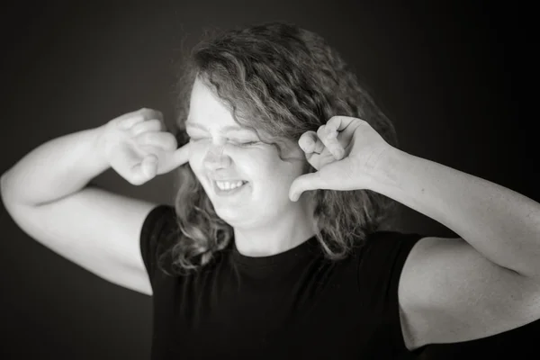 Model zapojení uši s prsty — Stock fotografie