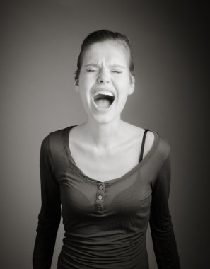 Öfkeli çığlık model