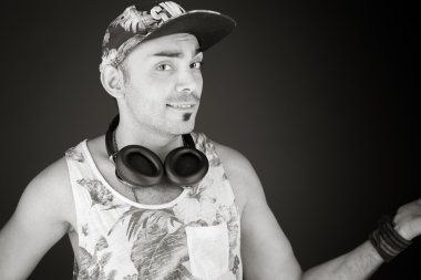 Model el ile sunulması