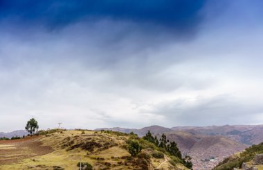 Sacsayhuaman üzerinden Cusco kenti kalıntıları