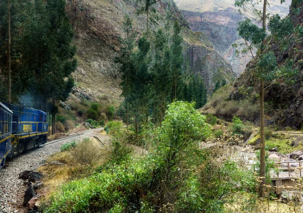 Demiryolundan taşıma tren 