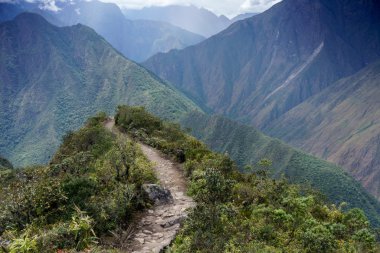 Machu Picchu dağlarda