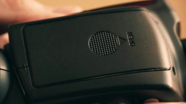 Elektronik Aygıttan piller kaldırılıyor