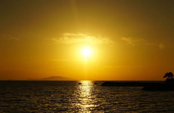 Línea Del Horizonte Del Mar Hermoso Tono Color Dorado Beige — Foto de Stock