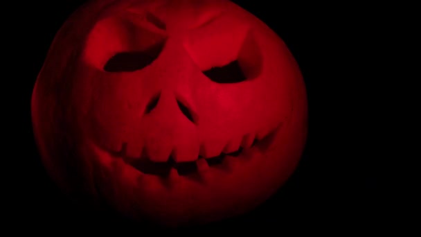 ハロウィンの休日に面白いカボチャ — ストック動画