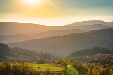 Güz Karpatları 'nın Manzaraları