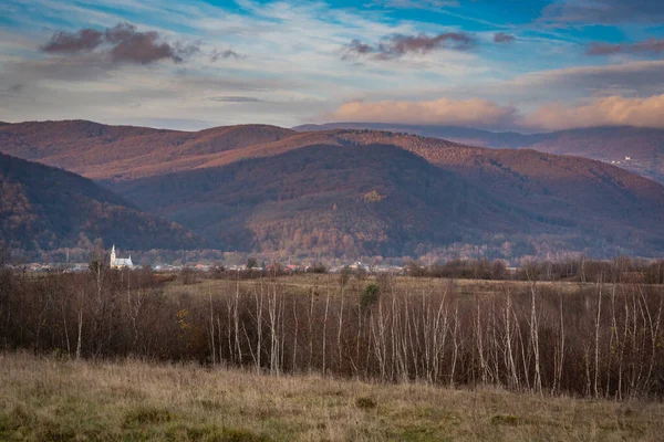 Осінній Пейзаж Сільській Місцевості Карпат — стокове фото