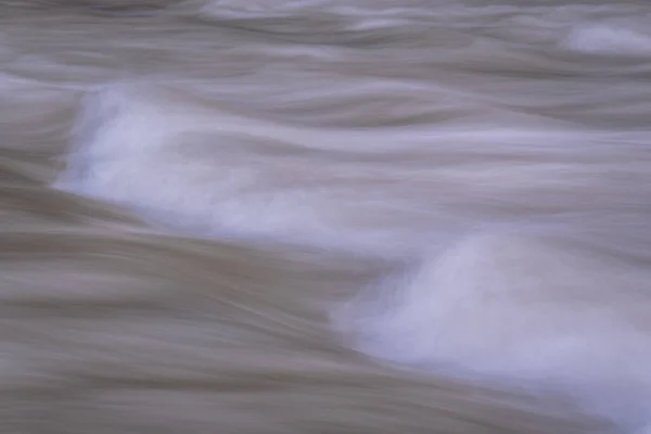 Rio Montanha Pleno Fluxo Nas Montanhas Cárpatas — Fotografia de Stock