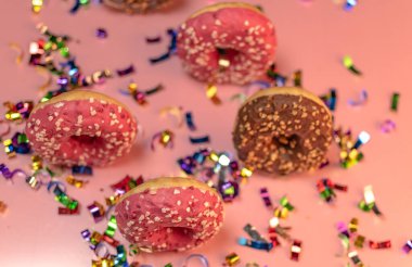 Şenlikli Amerikan çörekleri