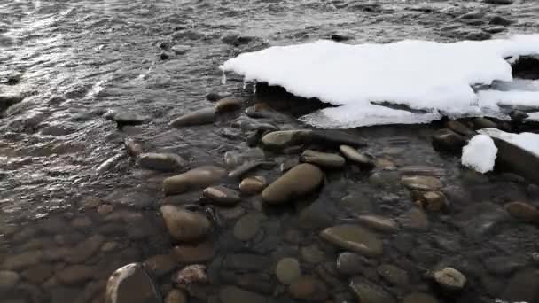 Kış Nehri Manzarası Öğleden Sonra Güneşli — Stok video
