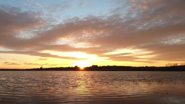 Coucher Soleil Printemps Coloré Sur Lac — Video