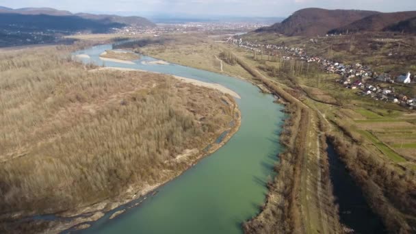 Imágenes Aéreas Río Montaña Manantial — Vídeo de stock