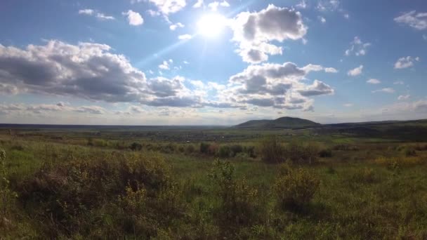 Időzítés Tavaszi Táj Falu Kárpátok Völgyében — Stock videók