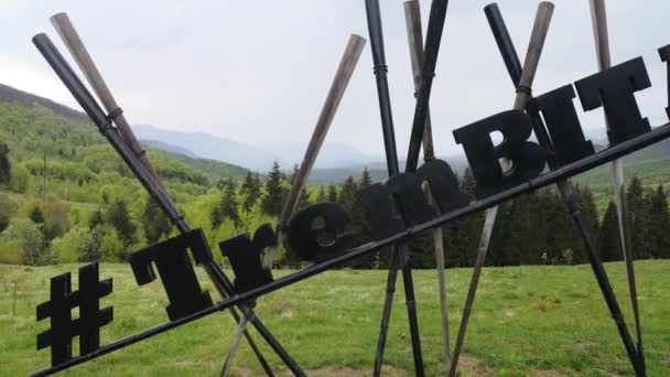 Transcarpathian Enstrümanının Büyük Adı Karpatlar Daki Geçitte Titrer — Stok video