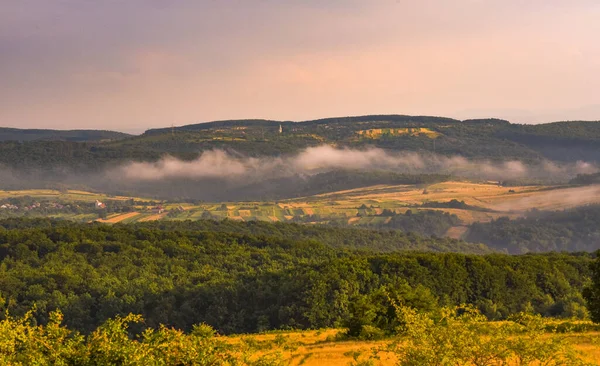 Sonnenuntergangslandschaft Hochland Nach Sommergewitter — Stockfoto