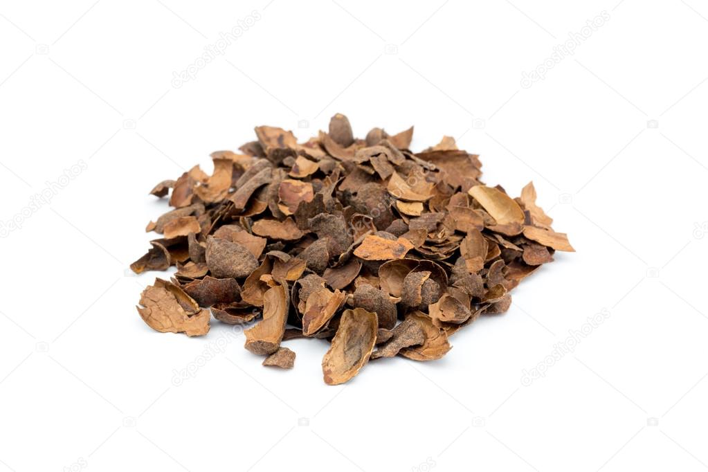 Heap of loose empty cacao shells