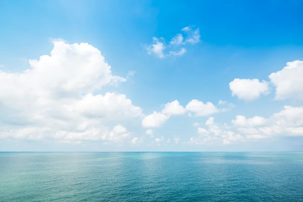 Blue sky and sea — Stock Photo, Image