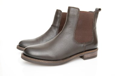 kahverengi çizme Deri beyaz arka planda