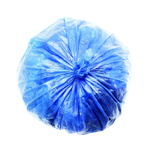 Синий мусорный мешок, изолированный на белом — стоковое фото