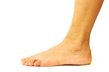 kadın bacak beyaz zemin üzerine