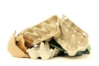 Beyaz izole geri dönüşüm karton atık