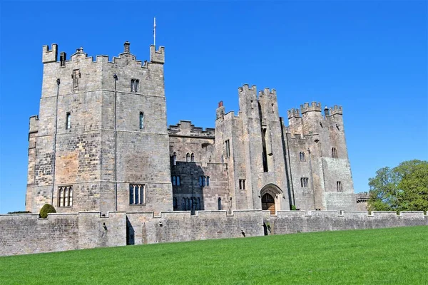 Het Veertiende Eeuwse Kasteel Heropend Voor Bezoekers Afsluiting Raby Castle — Stockfoto