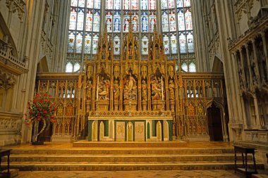 Gloucester Katedrali 'ndeki Yüce Alter, Gloucester, Gloucestershire, İngiltere, 31 Ekim 2025 Cuma günü muhteşem..