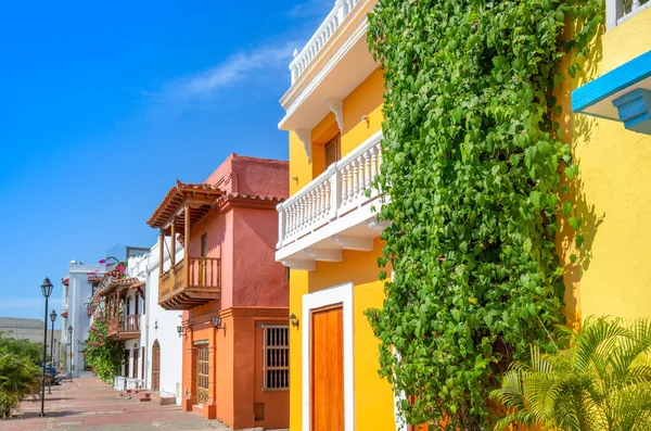 Kolumbie Scénická Barevné Ulice Cartagena Historické Čtvrti Getsemani Blízkosti Zděného — Stock fotografie