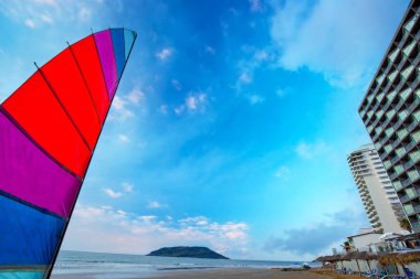 Mazatlan Altın Bölgesi Zona Dorada, Meksika 'nın ünlü turistik plajı ve tatil yeri.