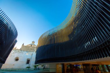 Meksika Müzik Sarayı 'nın konser salonunun yaylı verandası.