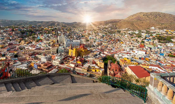 Guanajuato panoramic view from a scenic city lookout — Fotografia de Stock