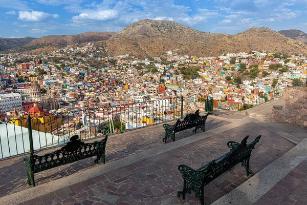 Guanajuato panoramic view from a scenic city lookout — Fotografia de Stock