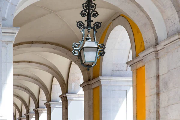 Commerce Plaza Arch in Lisbon in historic city center — Stock Photo, Image