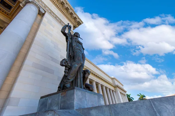 National Capitol Building, Capitolio Nacional de La Habana, a public edifice and most visiting sites in Havana — 스톡 사진