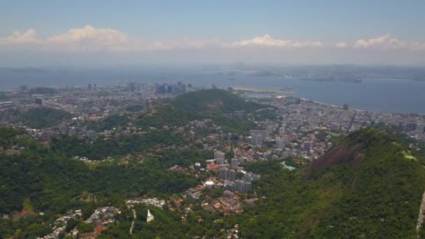 Rio De Janeiro, Brasil, Vista Aérea Drone. Impresionante vista de la ciudad y una costa — Vídeos de Stock