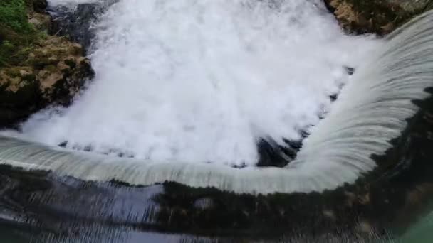 Birdeye Aerial View of Waterfall Under Krupajsko Vrelo Natural Springs, Srbsko — Stock video