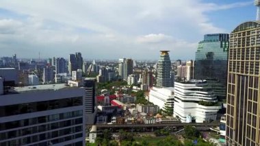 Bangkok, Tayland. Sukhumvit 'ten Modern Binaların Havadan Görünümü