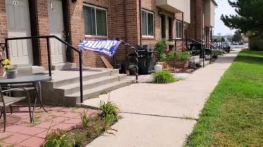 Donald Trump Amerika 'yı Büyük Bayrak Dalgası Altında Tutuyor