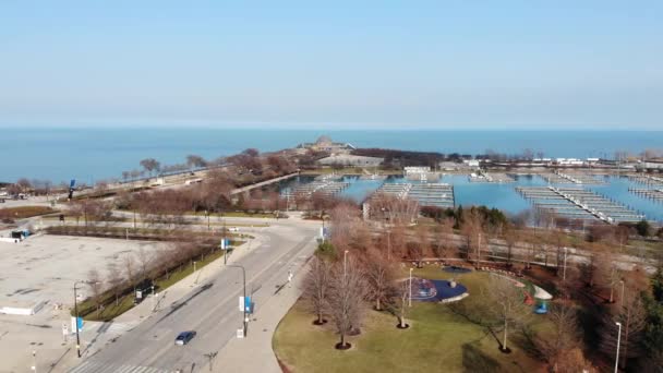 Chicago USA Lake Michigan Lakefront i Harbor. Widok z powietrza — Wideo stockowe