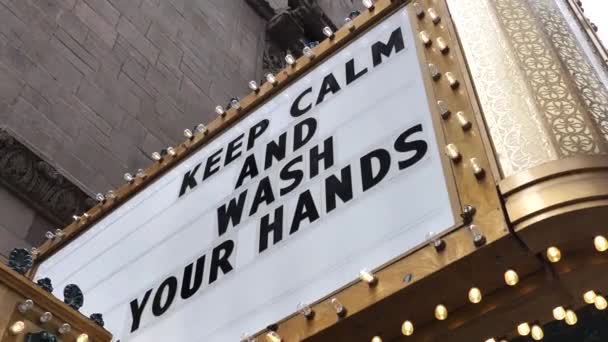 Covid-19 Virus Pandemic and Lockdown, Chicago USA. Keep Calm and Wash Your Hands — Stock Video