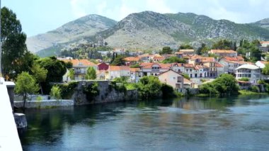 Bosna-Hersek, Güzel Eski Trebinje Kasabası ve Trebisnjica Nehri
