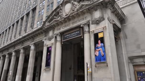 Chicago USA, edificio cerrado de la ópera cívica durante el bloqueo del virus Covid 19 — Vídeos de Stock