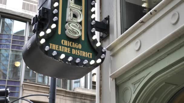Chicago Theatre District Sign With Bulbs, Static View. Illinois USA — Stock Video
