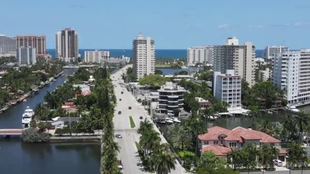 Budynki i kanały Fort Lauderdale, widok z lotu ptaka Efekt powiększenia WIth Dolly — Wideo stockowe